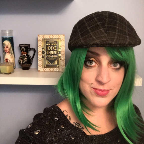 Meet your Posher, Cindy - Picture 8 of 8